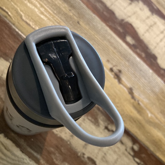 NWOT “ KAABOO FEST” ALUMINUM REUSABLE THERMOS/ WATER BOTTLE! - Picture 3 of 5